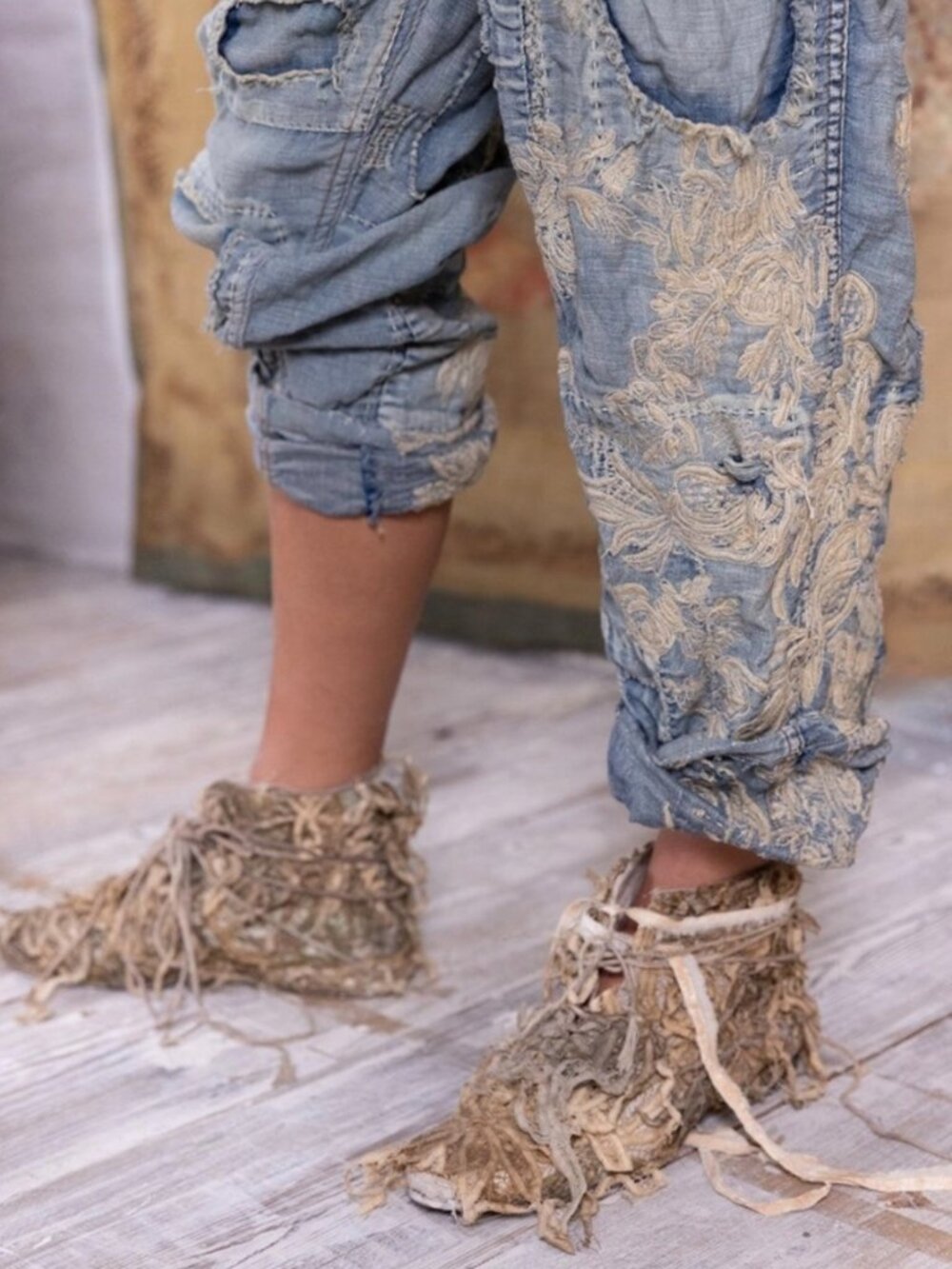 Magnolia Pearl Embroidered Lace Miner Denims - Picture 3 of 11